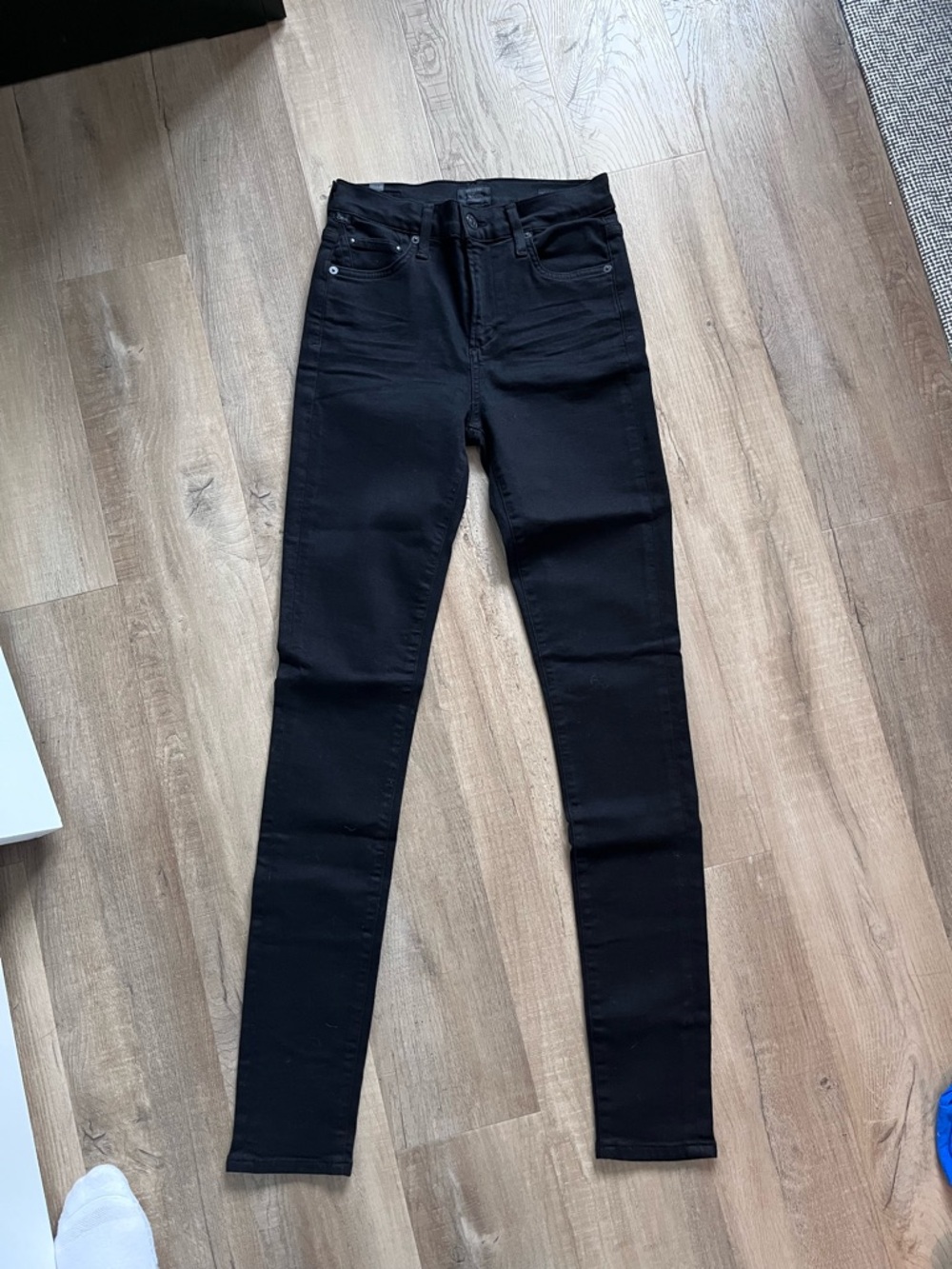 Citizens of Humanity- Black High-Rise Skinny Jeans
